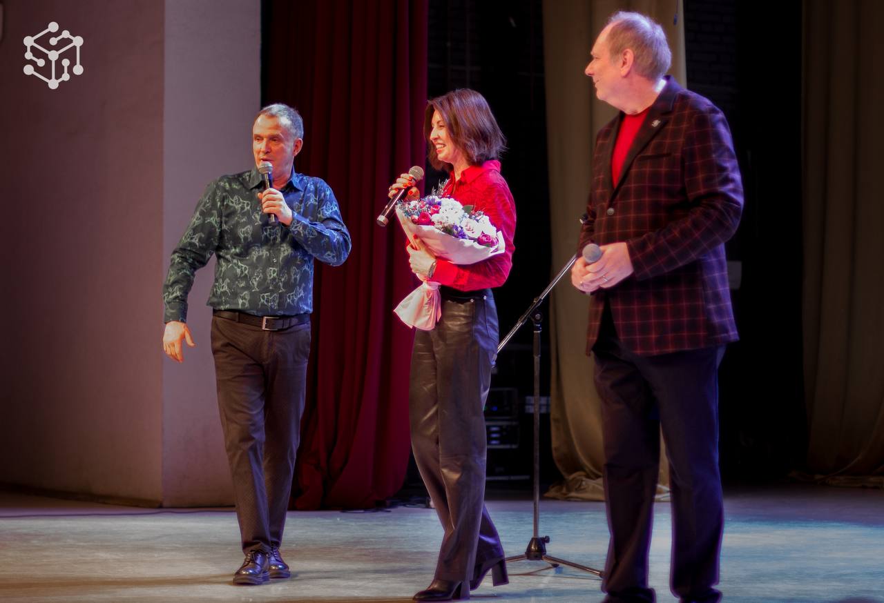 Сегодня в Долгопрудном зажглись «Русские маяки»