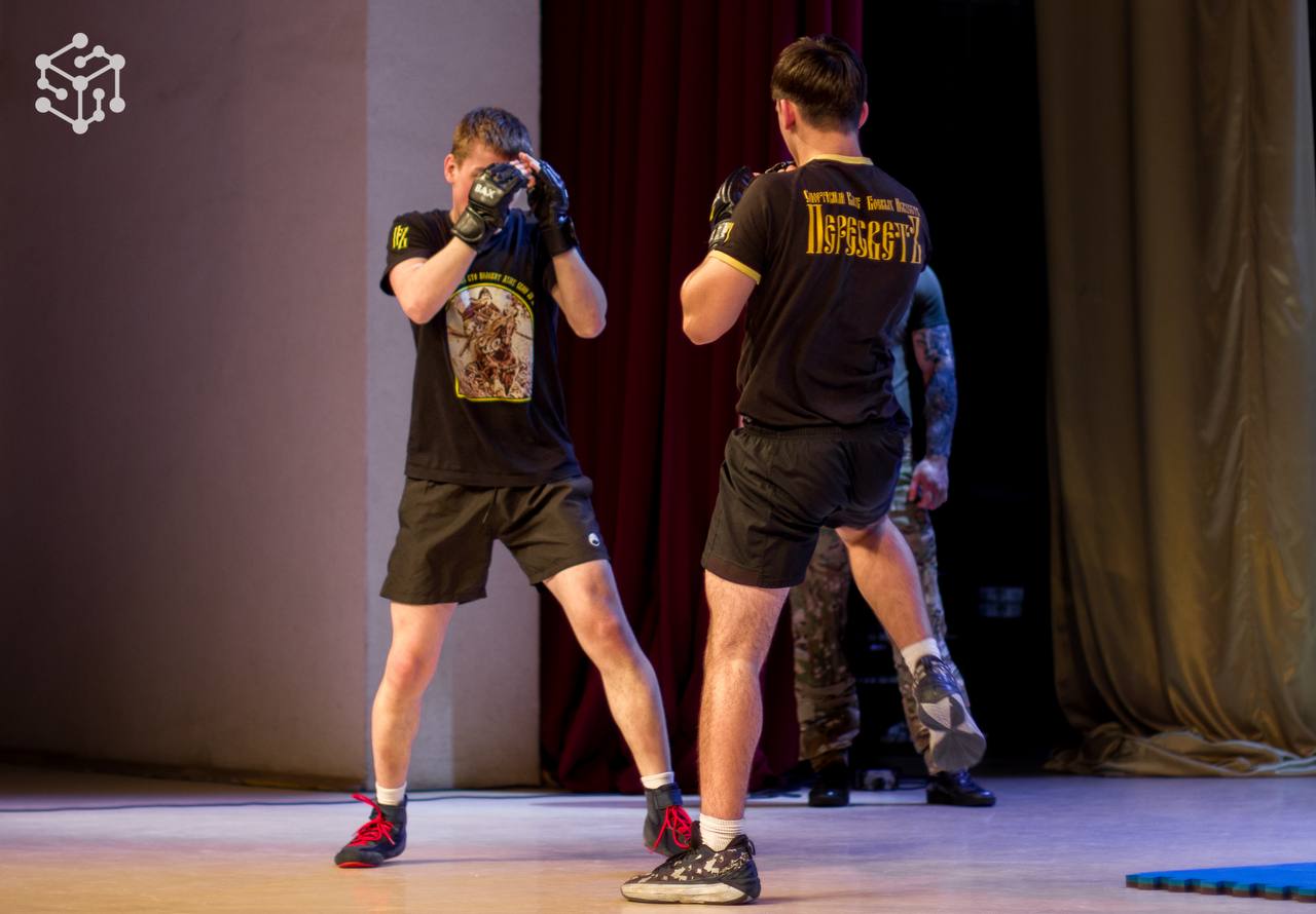 Сегодня в Долгопрудном зажглись «Русские маяки»