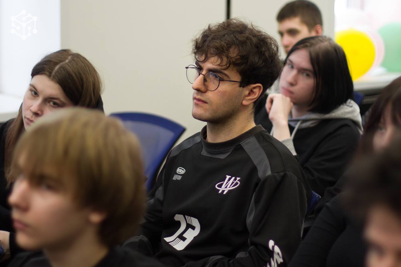 Лекция «Горизонты ИИ 2035» от Сбера!