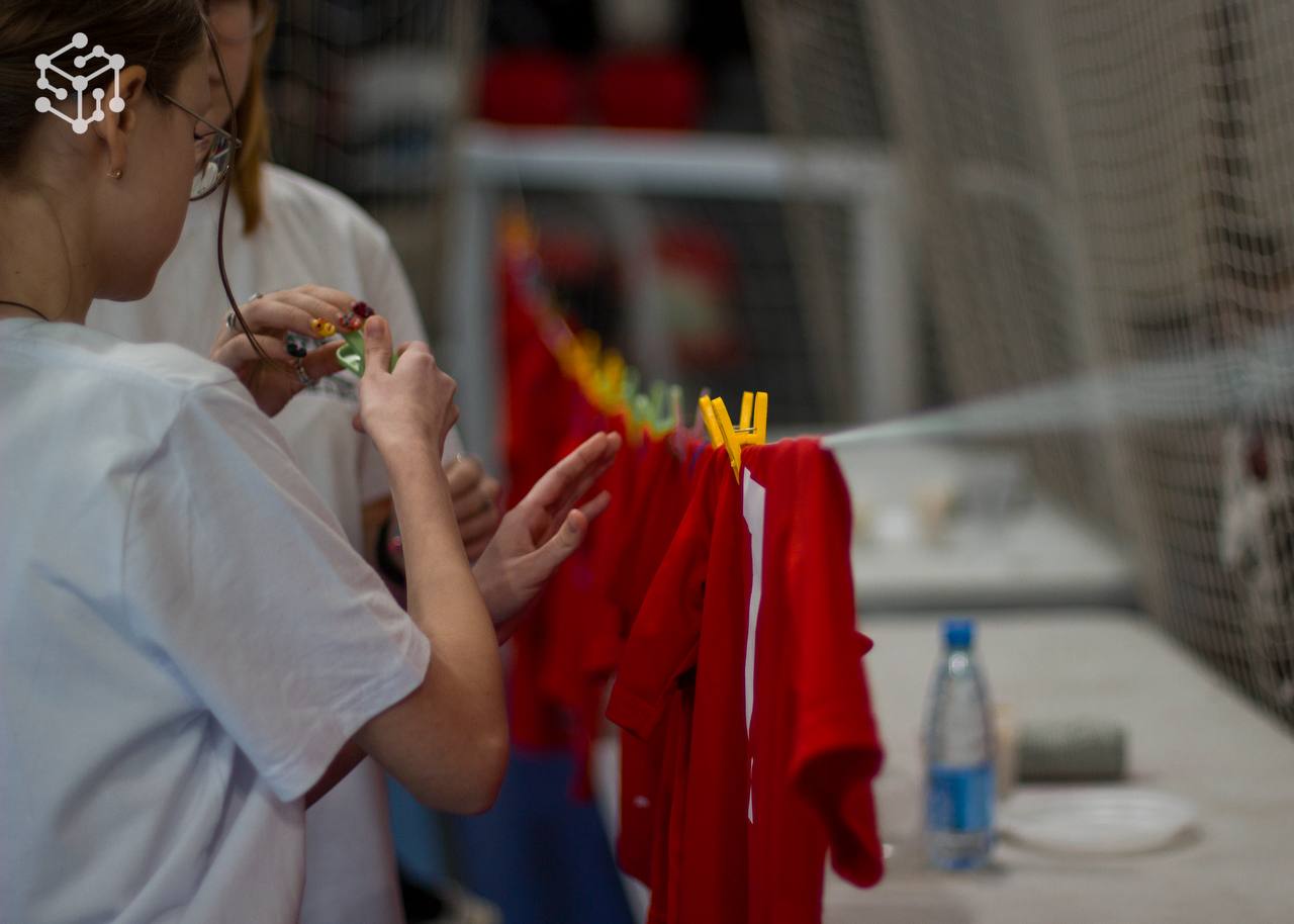 А ну-ка, девушки!