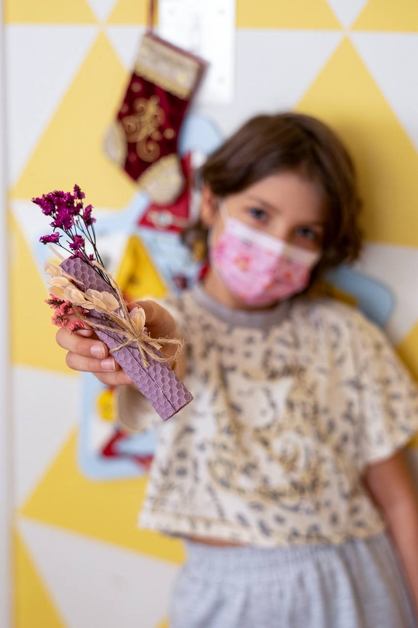 Физтех-колледж поздравил с Пасхой детей из онкологического отделения