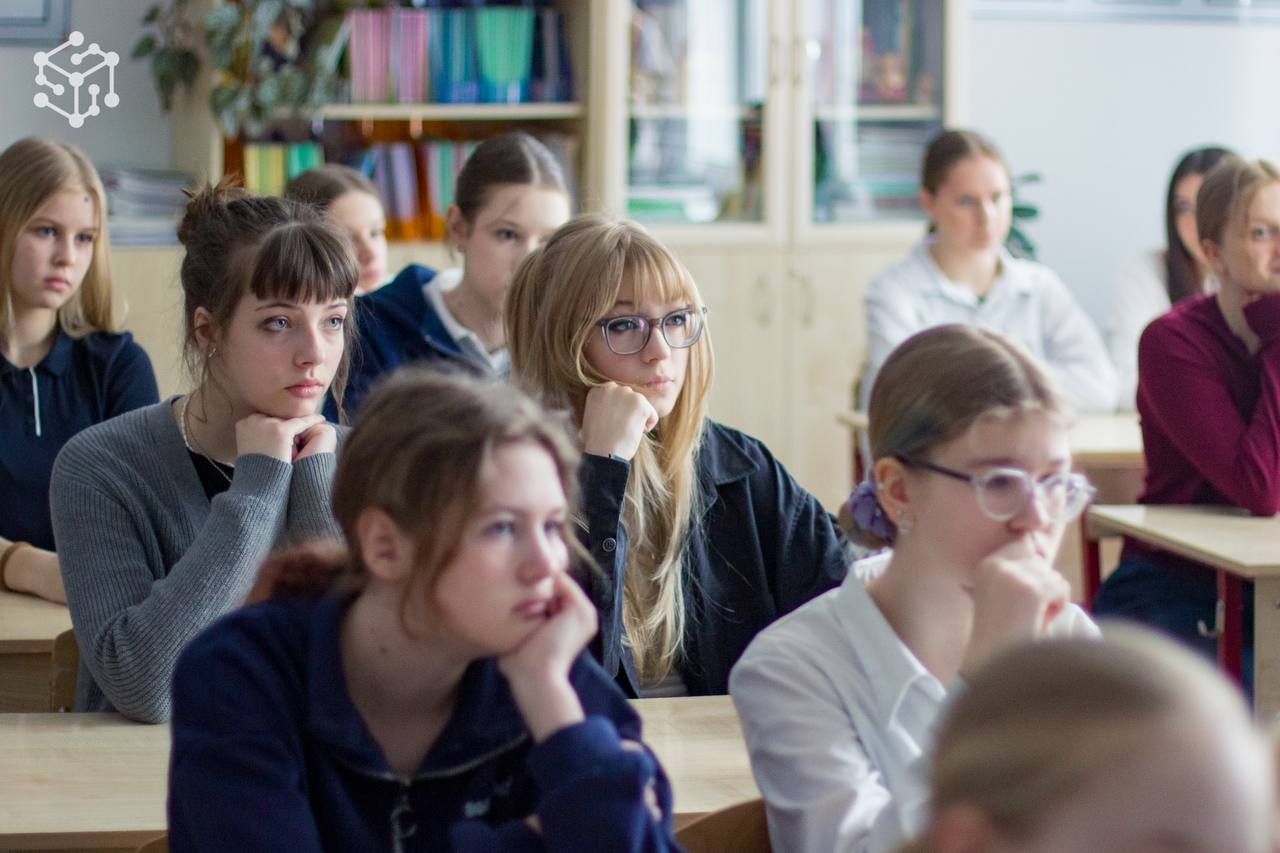 Наши студенты представили Физтех-колледж обучающимся школ Долгопрудного!