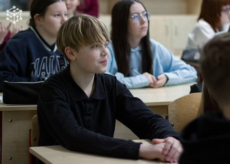 Наши студенты представили Физтех-колледж обучающимся школ Долгопрудного!