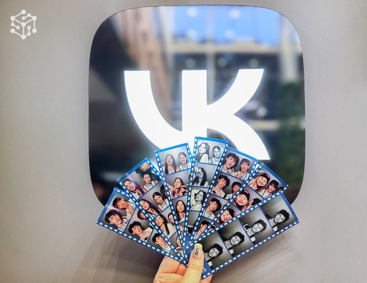 Наши студенты в офисе VK!
